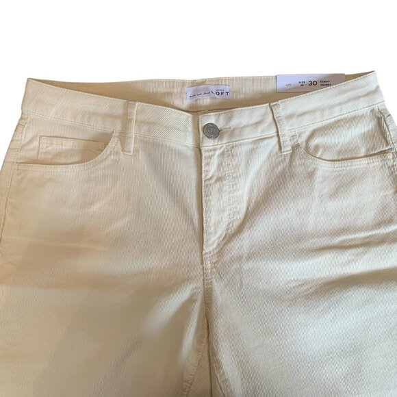 LOFT Women's Skinny Jeans in Cream - Picture 4 of 12